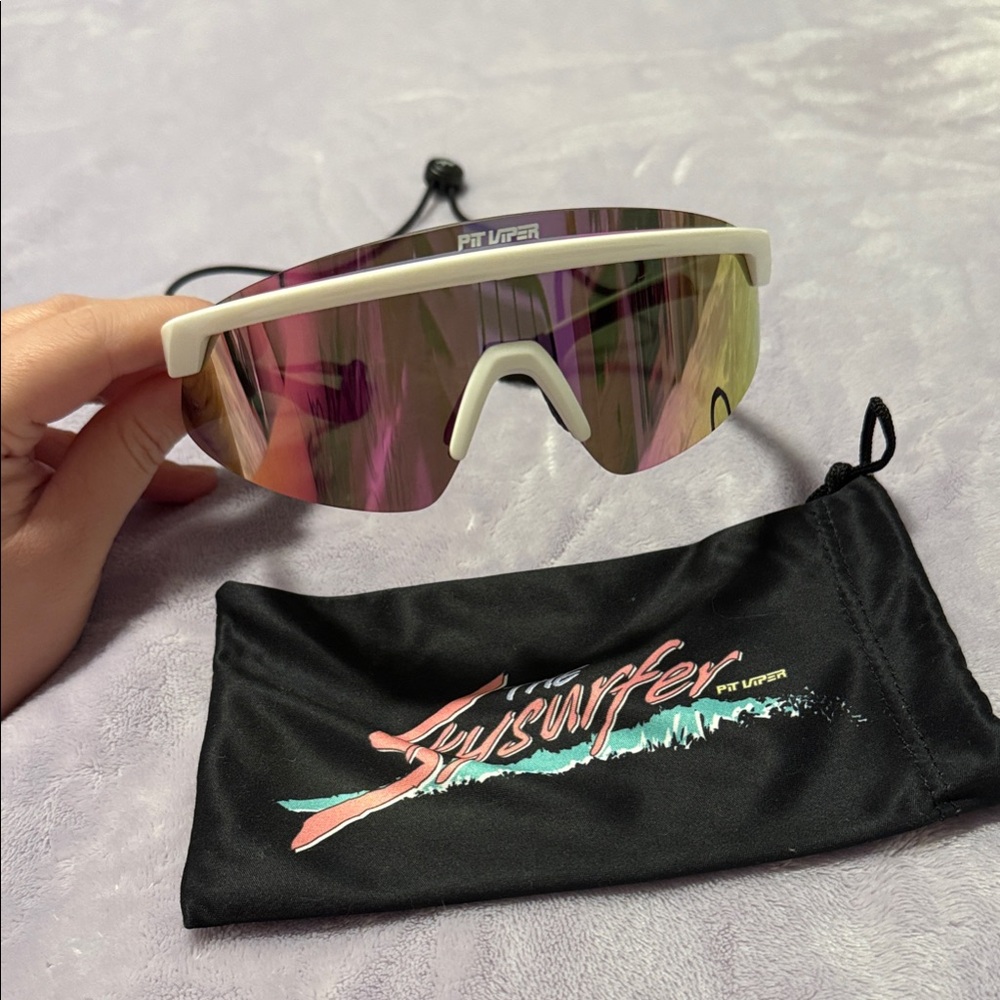 EUC Pit Viper Skysurfer Sunglasses white/pink